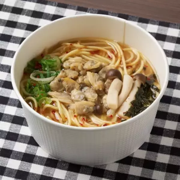 「今週新発売のパスタまとめ！『あさりときのこのスープパスタ』、『生パスタ　たらこクリーム　海老と大葉とシラス』など♪」の画像