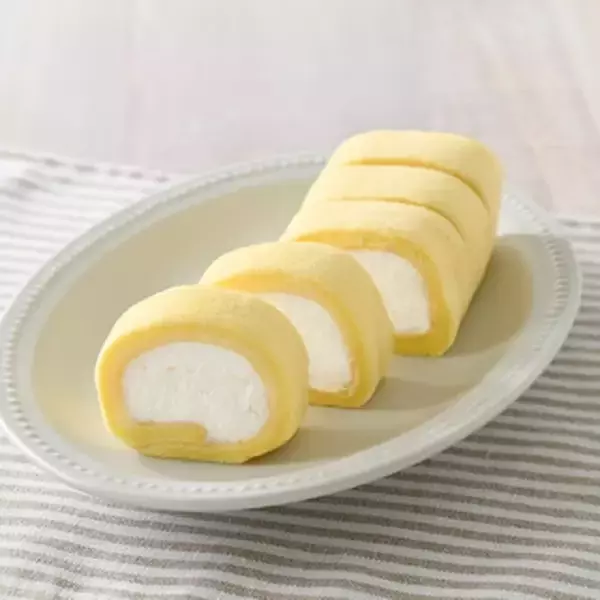 「今週新発売のファミマスイーツ」の画像