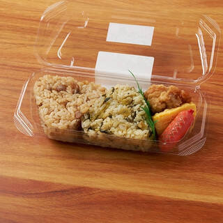 今週新発売のファミマお弁当まとめ！『あったかスープごはん　参鶏湯』、『厚切りハムカツ＆甘辛鶏から揚げ弁当』など♪