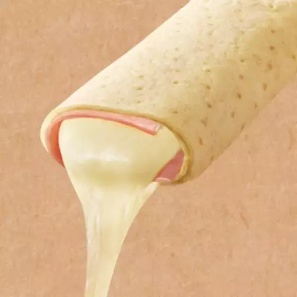 「今週新発売のファミマパンまとめ！『ダブルホイップメロンパン』、『大きなサンドイッチ　たまごづくし』など♪」の画像