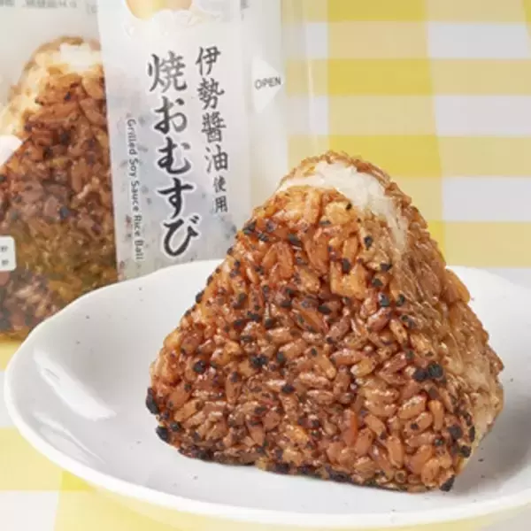 「今週新発売のファミマおにぎりまとめ！『大きなおむすび　鮭高菜』、『だし入り醤油ご飯　海苔佃煮　昆布入り』など♪」の画像