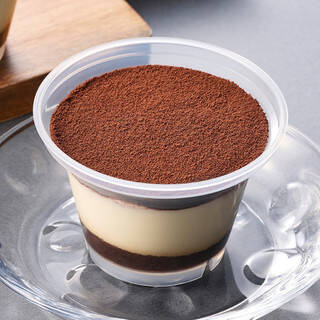 今週新発売のチョコレートスイーツまとめ！『ストロベリー　チョコレートアイスバー』、『生チョコクッキーサンド』など♪