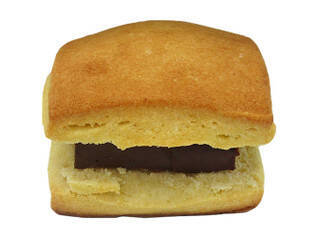 今週新発売のチョコレートスイーツまとめ！『ストロベリー　チョコレートアイスバー』、『生チョコクッキーサンド』など♪