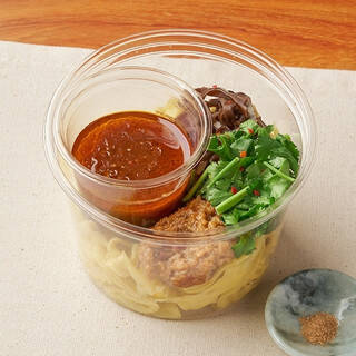 今週新発売のファミマ麺
