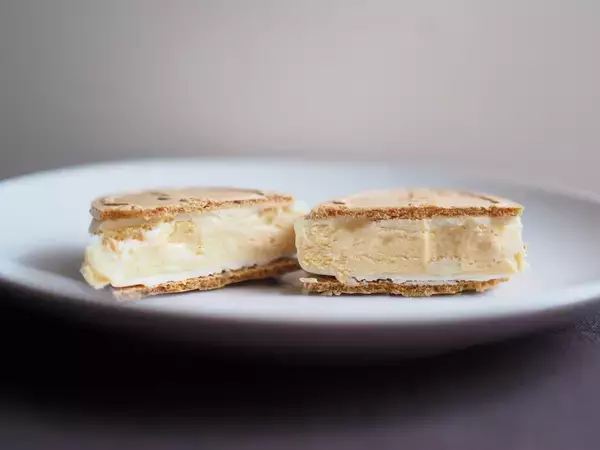 「【週末のご褒美に】ハーゲンダッツ「ウィークエンドシトロン」は焦がしバターが決め手！」の画像