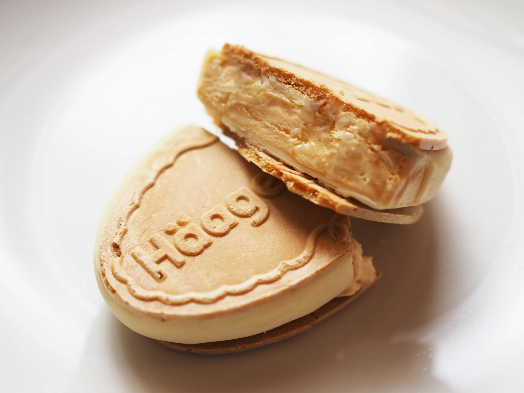 【週末のご褒美に】ハーゲンダッツ「ウィークエンドシトロン」は焦がしバターが決め手！