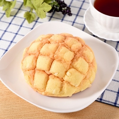 40周年記念でリニューアル ファミマが メロンパンとカレーパン を新発売 21年3月23日 エキサイトニュース