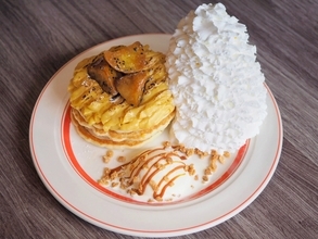 【安納芋×大学芋】エッグスンシングス新作！スイートポテトのパンケーキ！