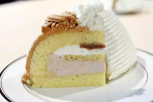 「セブンのイチオシクリスマスケーキ2品！ショートケーキ＆濃厚モンブラン！」の画像