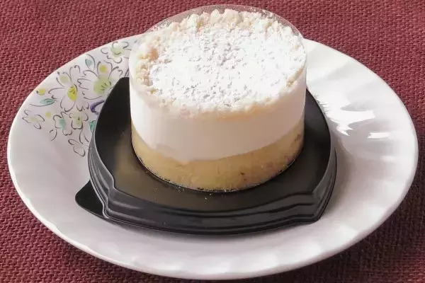 「クリスマス限定！セブンのリッチなプチケーキが目白押し！：今週のコンビニスイーツランキング」の画像