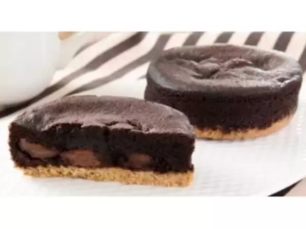 「新作到来！ セブンの練乳ホイップを、ローソンショコラで迎え撃つ！：今週のコンビニパンランキング」の画像