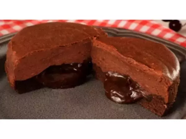 「ローソンスイーツおすすめ人気ランキングBEST10！数々の濃厚チョコレート商品の中から見事トップに輝いたのは…！？」の画像