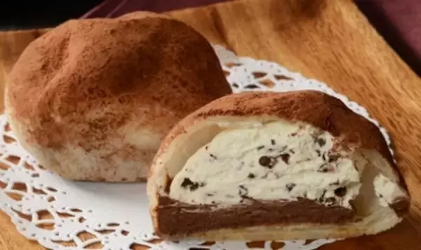 「ローソンスイーツおすすめ人気ランキングBEST10！数々の濃厚チョコレート商品の中から見事トップに輝いたのは…！？」の画像