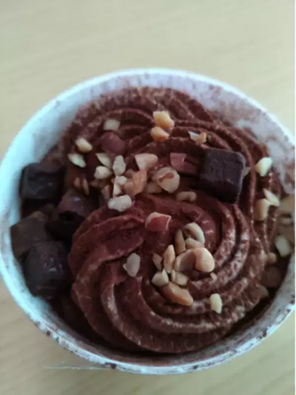 「ローソンスイーツおすすめ人気ランキングBEST10！数々の濃厚チョコレート商品の中から見事トップに輝いたのは…！？」の画像