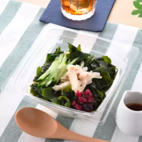 「【セブン・ファミマ・ローソン】今週のコンビニヘルシー新商品6選！蒸し鶏を使ったヘルシーサラダなど♪」の画像