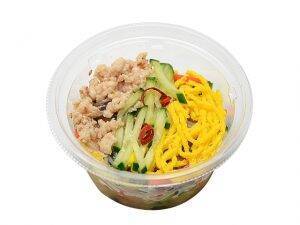 【セブン・ファミマ・ローソン】今週のコンビニヘルシー新商品6選！蒸し鶏を使ったヘルシーサラダなど♪