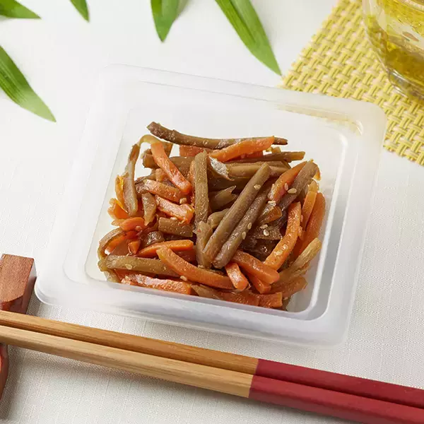 「今週のコンビニヘルシー新商品6選！さっぱりとしたサラダやおろしうどん＆そばなど♪」の画像