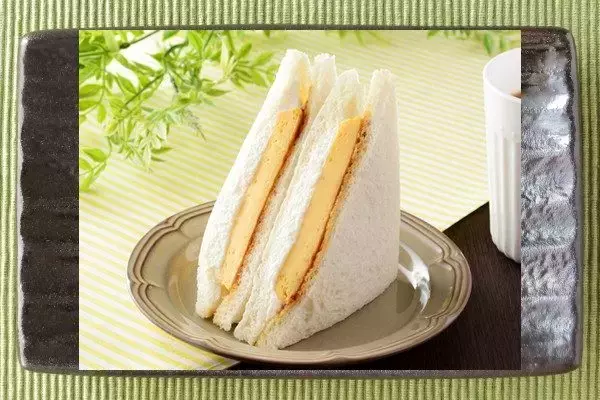 「ローソン・ファミマ・セブン、あふれる甘さ・香ばしさの三つ巴！：今週のコンビニパンランキング」の画像