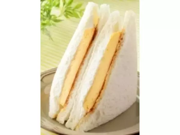 「ローソン・ファミマ・セブン、あふれる甘さ・香ばしさの三つ巴！：今週のコンビニパンランキング」の画像