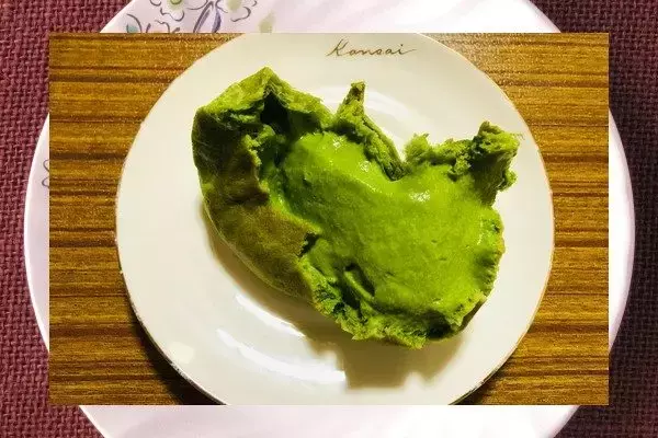 「ファミマ・ローソン、ふんわり紅茶vs.みっしりショコラのケーキ対決！：今週のコンビニスイーツランキング」の画像