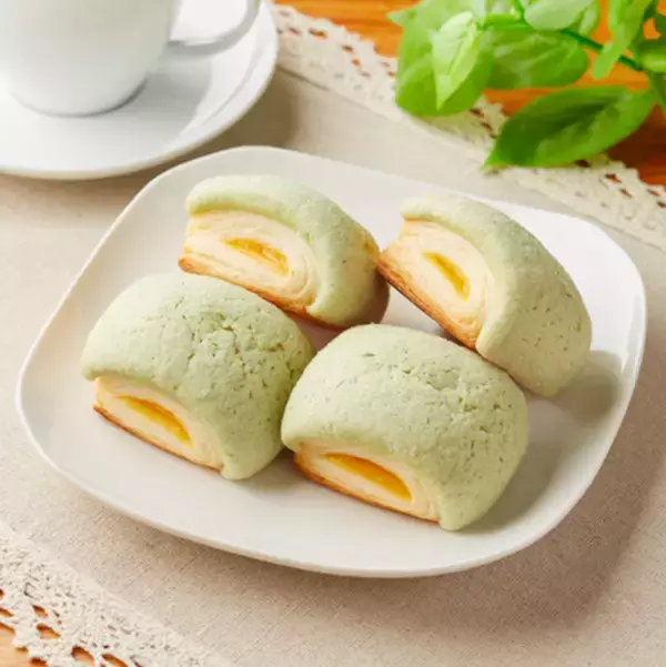 「ファミマ今週の新商品6選！とろ〜りパンケーキ＆もちっぷるぷる和スイーツなど♪」の画像