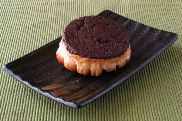 「ファミマ・ローソン、ザクジャクジャリッと歯ざわり軽快小気味よし！：今週のコンビニパンランキング」の画像