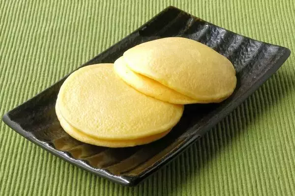 「ファミマ・スイーツ系新作たちが、目移り必至な続々ランクイン！：今週のコンビニパンランキング」の画像