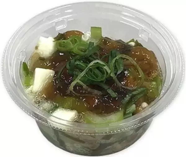 「今週新発売のサラダまとめ！」の画像