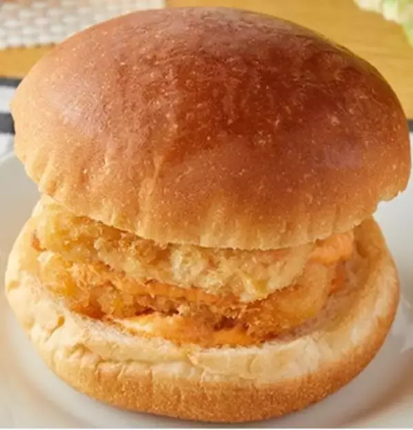 「今週新発売のボリュームのある食べものまとめ！」の画像