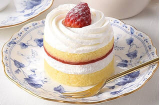 今週新発売のケーキまとめ！『パーティーケーキ　苺＆チョコ』、『スペシャル　チョコレートケーキ』など♪