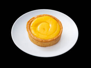 今週新発売のファミマスイーツまとめ！『生カヌレケーキ　紅茶』、『凍ったまま食べるパイコロネ』など♪