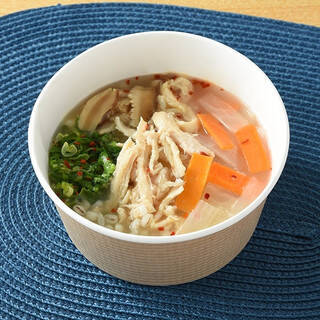 今週新発売のファミマお弁当まとめ！『おろし柚子ぽん酢で食べる！チキンカツ弁当』、『２種のサラダ巻　明太ポテト・ツナサラダ』など♪