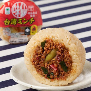 今週新発売のファミマおにぎりまとめ！『ツナコーンマヨ寿司』、『もち麦　さば野沢菜』など♪