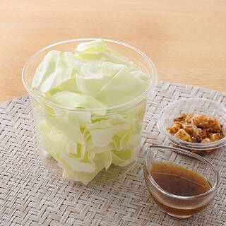 今週新発売のファミマお惣菜まとめ！『じっくり煮込んだ極ほろっ豚角煮』、『やわらか牛肉使用　極うまビーフカレー』など♪