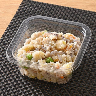 今週新発売のファミマお惣菜まとめ！『じっくり煮込んだ極ほろっ豚角煮』、『やわらか牛肉使用　極うまビーフカレー』など♪