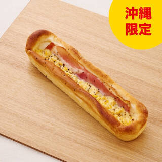 今週新発売のファミマパンまとめ！『白生フランスパン　ダブル焦がしキャラメル』、『白生コッペパン　りんご果肉入りカスタード』など♪