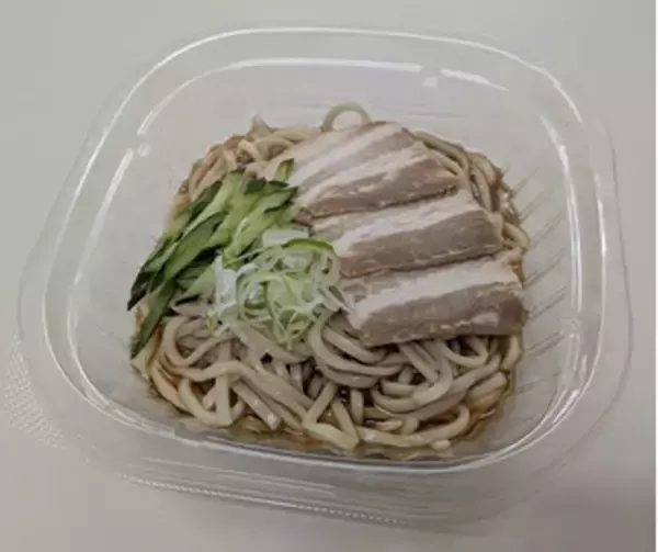「今週新発売のコンビニラーメンまとめ！『東北限定　冷たい喜多方らーめん』、『豚しゃぶラーメンサラダ』など♪」の画像