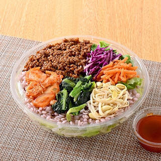 今週新発売のファミリーマートまとめ！『コーヒーゼリードリンク』、『とろける食感ぎゅっと白桃』など♪