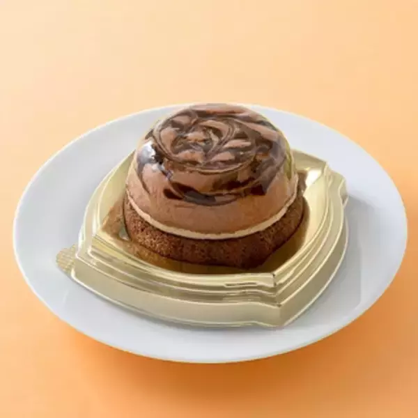 「今週新発売のファミマスイーツまとめ！『クリスピーチョコサンド』、『ショコラミルクレープ　生チョコレート使用』など♪」の画像