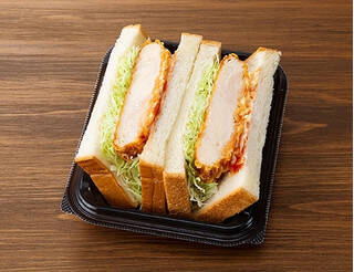 今週新発売のローソンパンまとめ！『ごろっとりんごのフロマージュパン』、『ごろっとお芋のケーキ』など♪