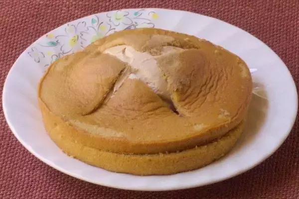 「ファミマに豊かなコーヒー風味！　定番スイーツほろ苦仕立て！：今週のコンビニスイーツランキング」の画像