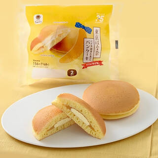 今週新発売のファミマパンまとめ！『東京ばな奈　バナナかすたあどパンケーキ』、『チーズ塩パン　淡路島の藻塩使用』など♪