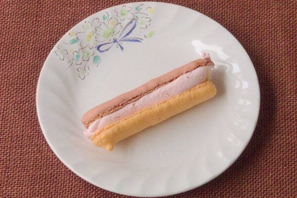 セブンのいちごにさくらが香る！　春風そよぐスイーツ各種今登場！：今週のコンビニスイーツランキング