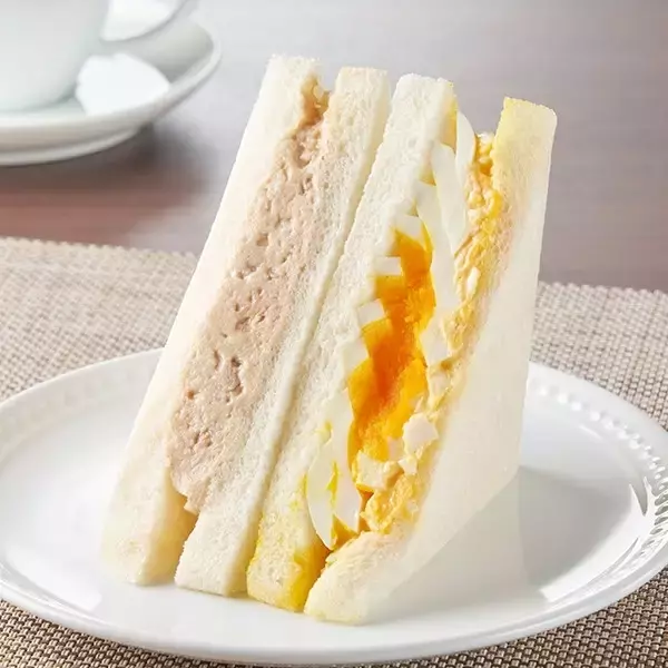 「たまごのコクを感じる王道サンドイッチ！『コンビニたまごサンド』のトレンド「食べたい」人気ランキングTOP3」の画像