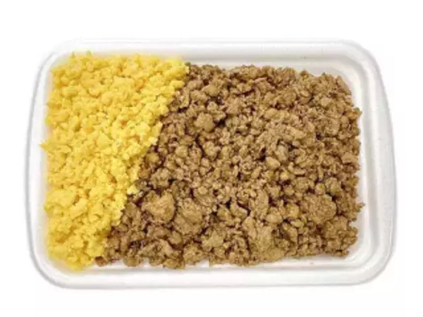 「今週新発売のセブンイレブンお弁当まとめ！『お月見チーズつくね弁当』、『やみつきニンニク醤油の温玉唐揚げ丼』など♪」の画像