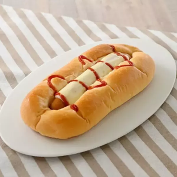 「今週新発売のファミマパンまとめ！『ミックスピザスティック』、『石窯パリジャンサンドボロニア＆ソフトサラミ』など♪」の画像