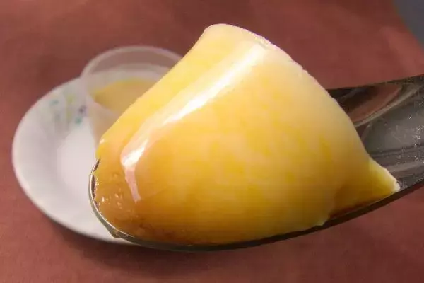 「セブンの春には紅茶が香る！　アッサム仕立てのおてがるスイーツ！」の画像