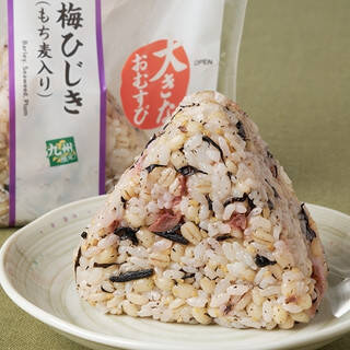 今週新発売のダイエットまとめ！『もち麦入り　たんぱく質たっぷり参鶏湯風スープ』、『彩り野菜とそぼろの旨辛ビビンパ　もち麦入りご飯』など♪