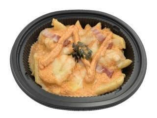 【2026年4月第3週】コンビニ惣菜の新商品！明太子チーズ焼きやナムル、ネバネバサラダなどまとめ