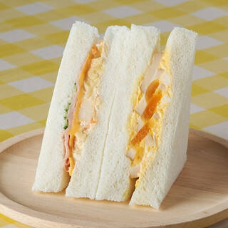 今週新発売の卵料理まとめ！『がんばれ！受験生　ホットワンタン　丸鶏だしたまごスープ』、『ビッグサンド　ボロネーゼ＆エッグ』など♪